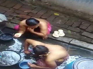 Desi aunties bath capture outdoors