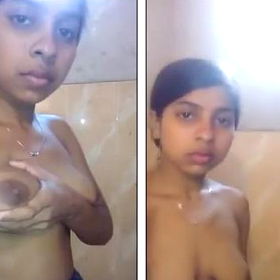 Cute desi girl selfshot nude video in bathroom