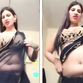 big navel in low hip saree